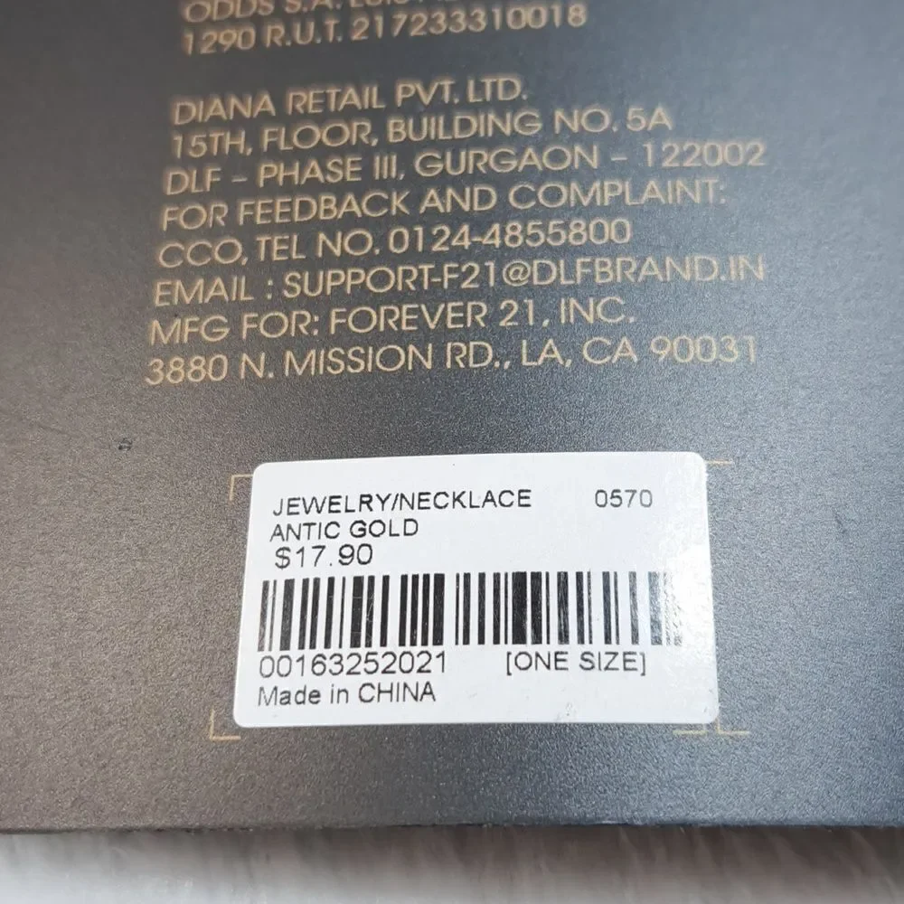 NWT Forever 21 Jeweled Necklace - Picture 8 of 8